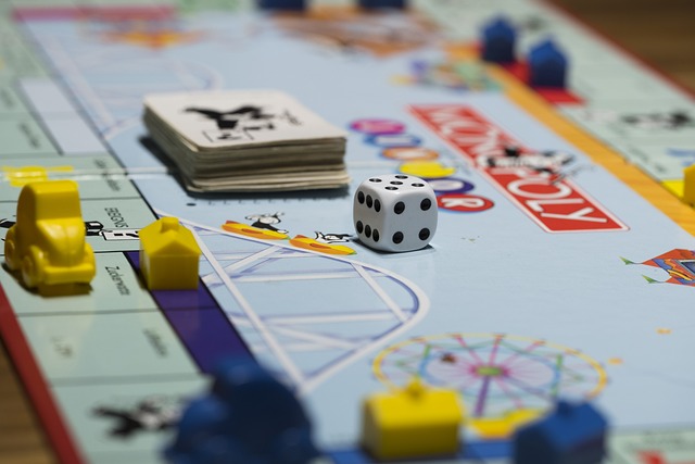 games to play with three people - monopoly