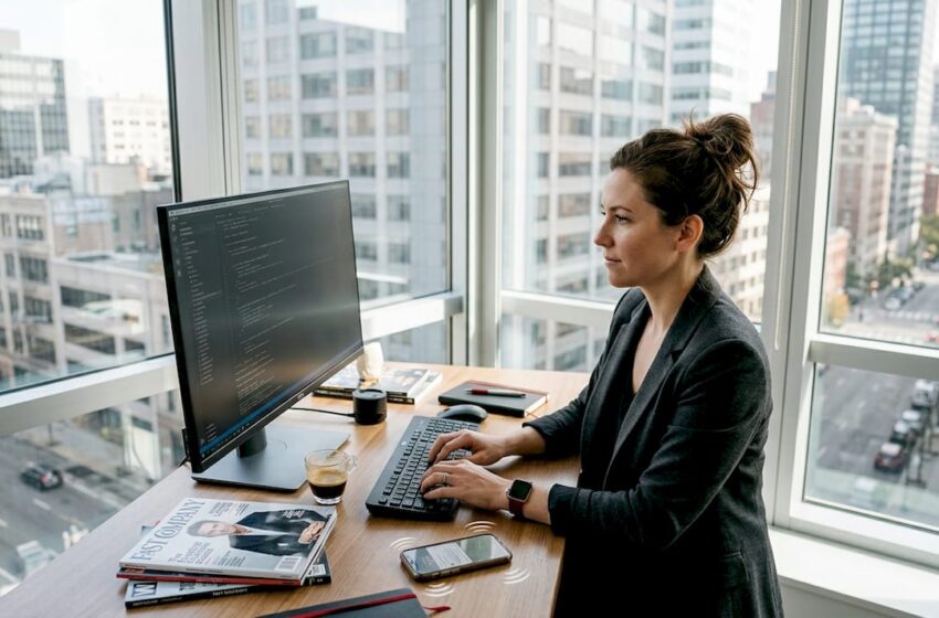  Career growth strategies 2026: Advance in tech with AI